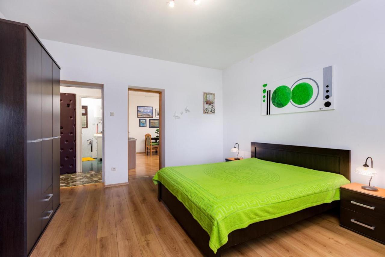 Apartman Volaric Appartement Krk Town Buitenkant foto